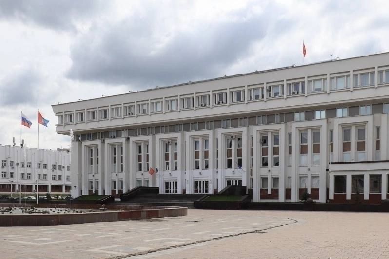 На совещании у Евгения Первышова обсудят социально-экономическое развитие области