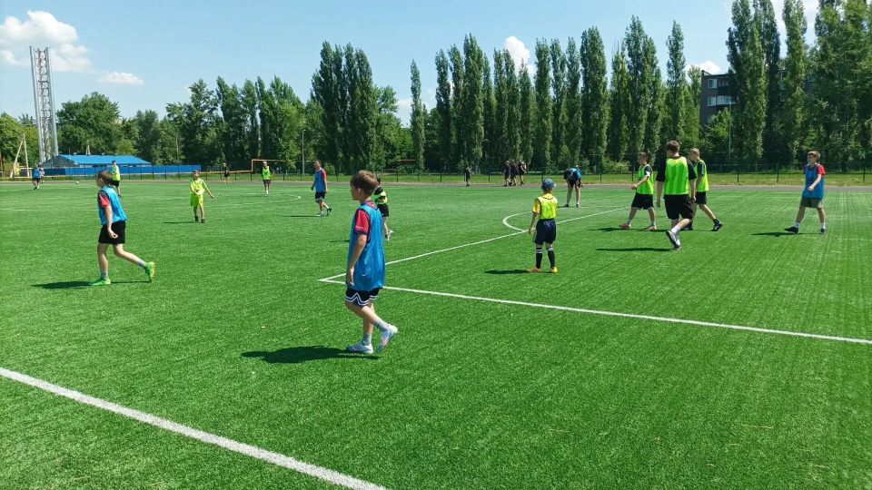 В Уварове прошли соревнования, приуроченные ко Дню России В Уварове прошли соревнования, приуроченные ко Дню России
