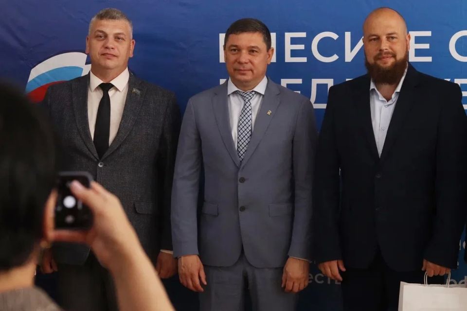 Евгений Первышов: Как секретарь Тамбовского регионального отделения "Единой России" провёл первый этап 42-ой партийной конференции Евгений Первышов: Как секретарь Тамбовского регионального отделения "Единой России" провёл первый этап 42-ой партийной конференции