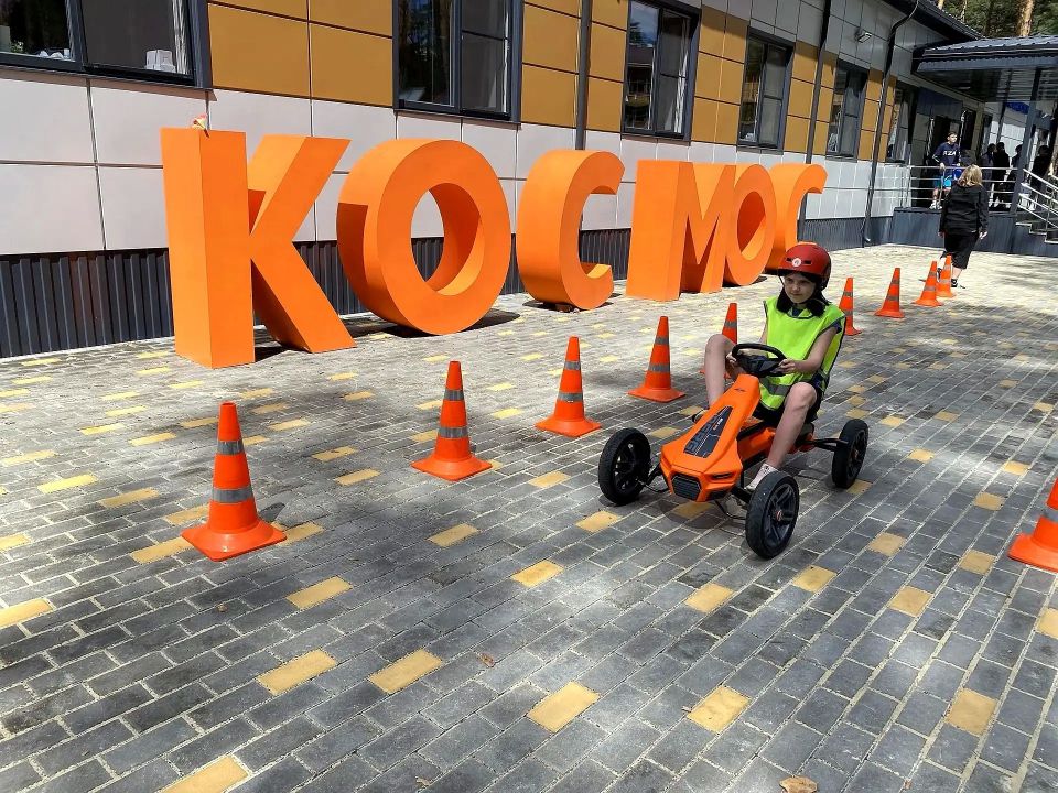 Каникулы — это классно, но даже летом про безопасность забывать нельзя! Каникулы — это классно, но даже летом про безопасность забывать нельзя!