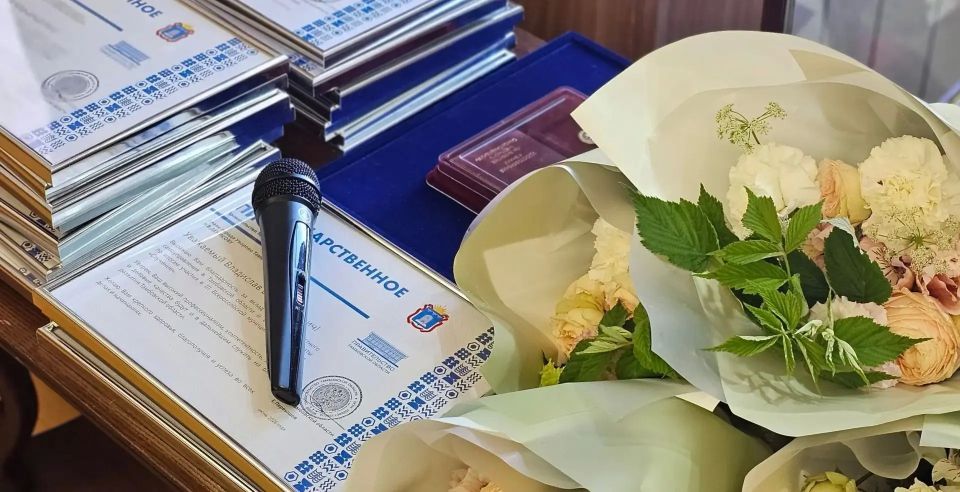 В Музейно-выставочном центре Тамбовской области прошло торжественное мероприятие, посвященное чествованию номинантов ТОП - 2200 Всероссийской муниципальной премии «Служение»