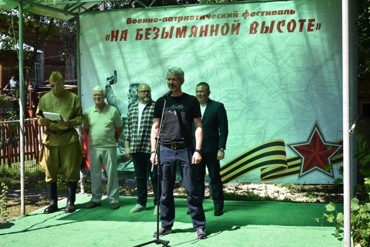 В Тамбовском округе прошёл фестиваль-реконструкция «На безымянной высоте» В Тамбовском округе прошёл фестиваль-реконструкция «На безымянной высоте»