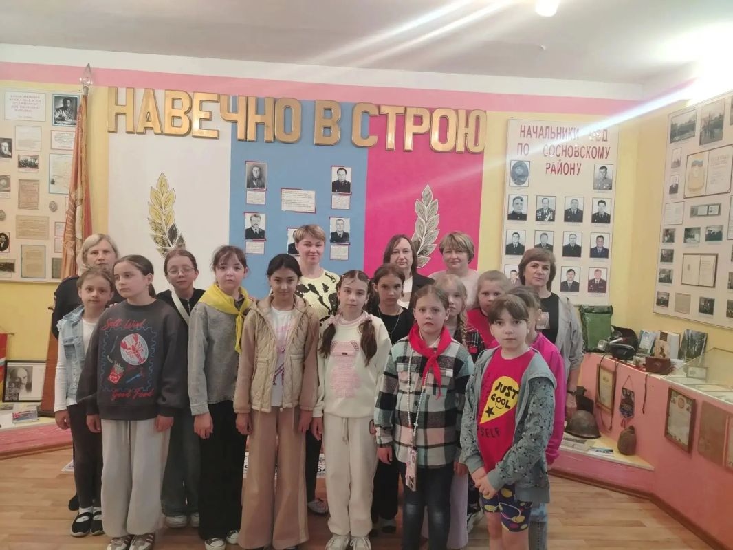 Сосновские полицейские и общественники присоединились к Всероссийской акции «Каникулы с Общественным советом» Сосновские полицейские и общественники присоединились к Всероссийской акции «Каникулы с Общественным советом»