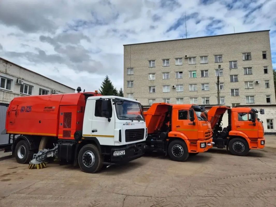 До конца лета в Тамбов поступит 39 единиц коммунальной техники До конца лета в Тамбов поступит 39 единиц коммунальной техники