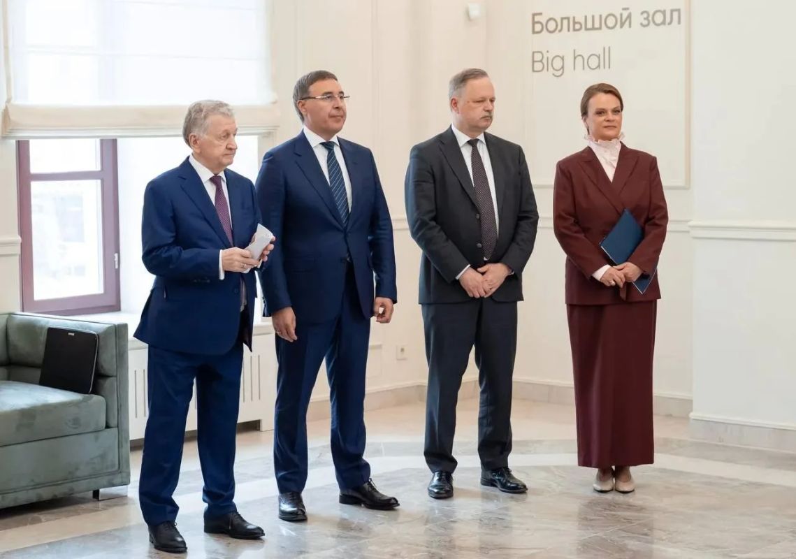 Правительство РФ запустило программу по подготовке ветеранов СВО к поступлению в технические вузы (18+)
