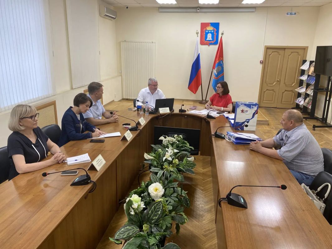 Региональное отделение ВСЕРОССИЙСКОЙ ПОЛИТИЧЕСКОЙ ПАРТИИ «РОДИНА» в Тамбовской области представило в избирательную комиссию Тамбовской области список кандидатов в депутаты Тамбовской областной Думы Региональное отделение ВСЕРОССИЙСКОЙ ПОЛИТИЧЕСКОЙ ПАРТИИ «РОДИНА» в Тамбовской области представило в избирательную комиссию Тамбовской области список кандидатов в депутаты Тамбовской областной Думы