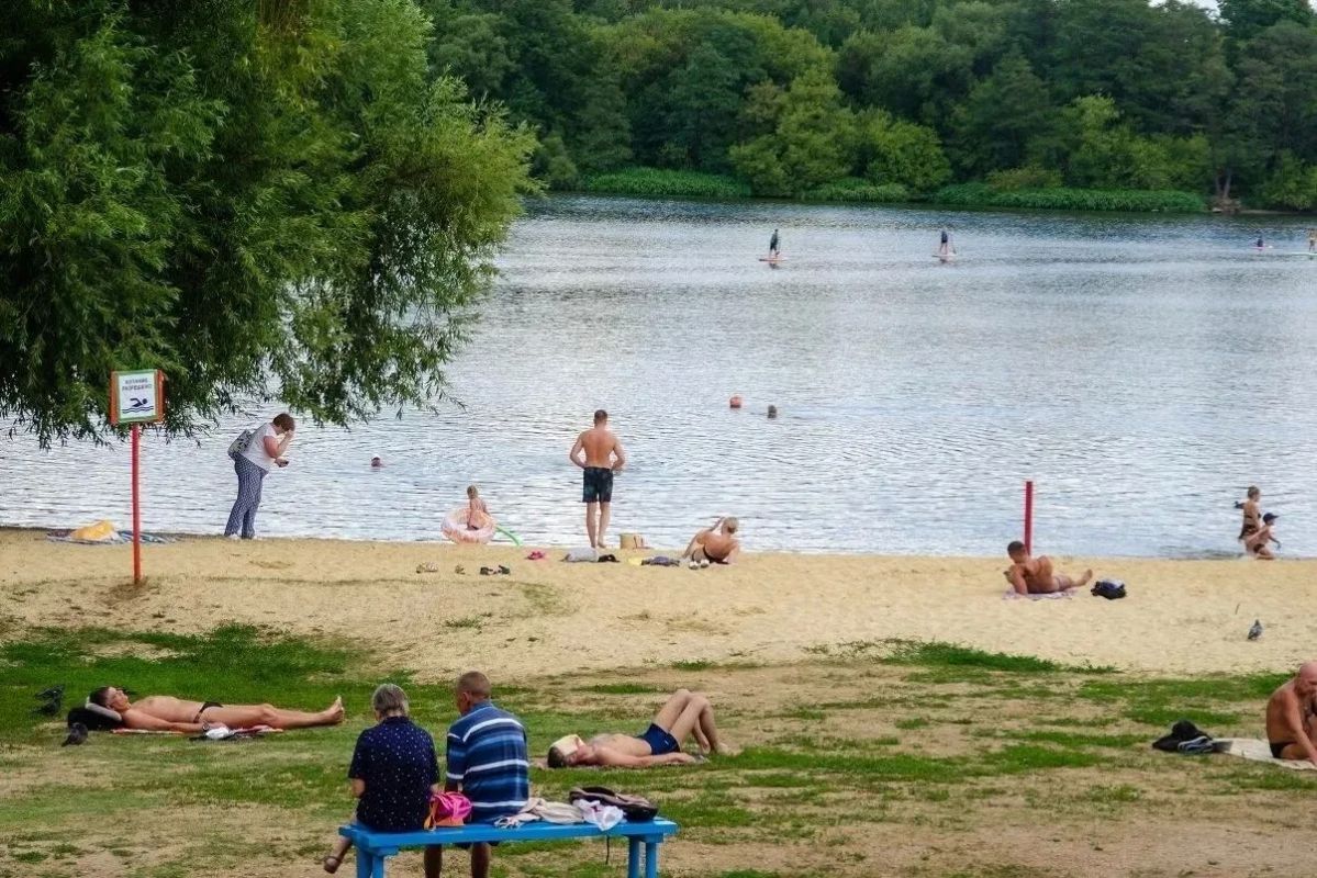 Купание на трех городских пляжах запрещено