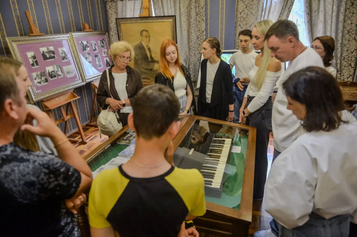 11-12 июля в Музее-заповеднике С.В. Рахманинова «Ивановка» прошёл летний этап 44-го Международного музыкального фестиваля имени С.В. Рахманинова (6+) 11-12 июля в Музее-заповеднике С.В. Рахманинова «Ивановка» прошёл летний этап 44-го Международного музыкального фестиваля имени С.В. Рахманинова (6+)