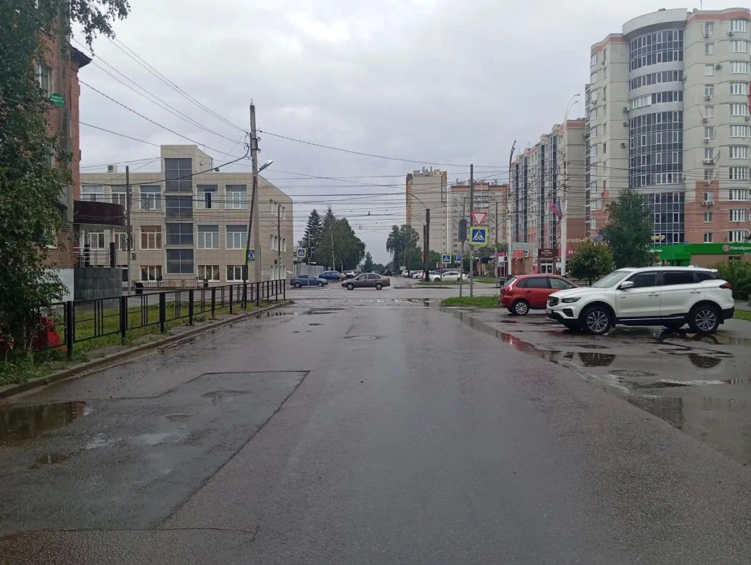 На улице Августа Бебеля в Тамбове заменили участок канализационного коллектора