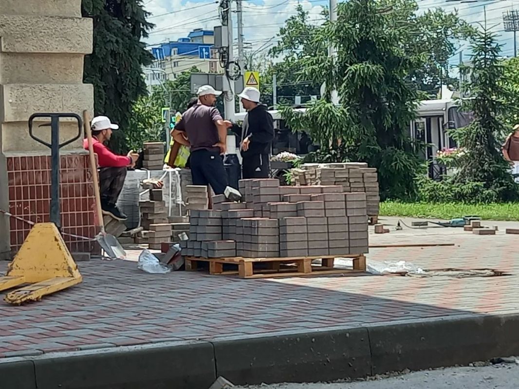 В Тамбове обновят три дороги в центре города В Тамбове обновят три дороги в центре города