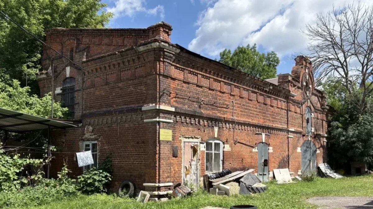 Объект культурного наследия «Каретный сарай и конюшня» в Мичуринске доступен инвесторам для приобретения