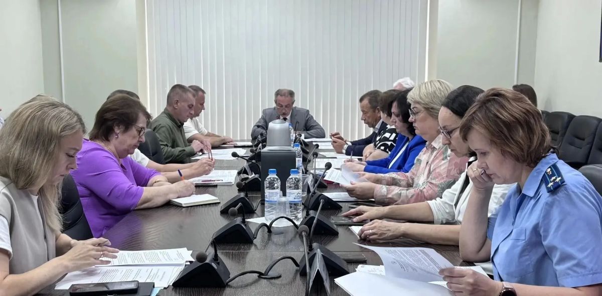 Под председательством Михаила Краснянского прошло заседание комитета по науке, образованию, культуре, туризму, спорту и молодежной политике