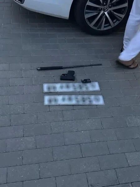 В Тамбове у мужчины похитили деньги и вывезли его за город В Тамбове у мужчины похитили деньги и вывезли его за город