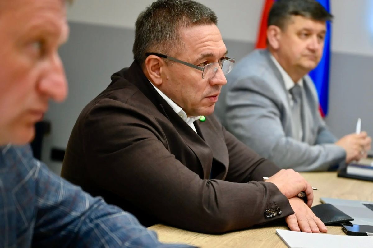 Евгений Первышов: С председателем Центрально-Чернозёмного банка ПАО "Сбербанк" Александром Абрамкиным обсудили совместные проекты и дальнейшее взаимодействие Евгений Первышов: С председателем Центрально-Чернозёмного банка ПАО "Сбербанк" Александром Абрамкиным обсудили совместные проекты и дальнейшее взаимодействие