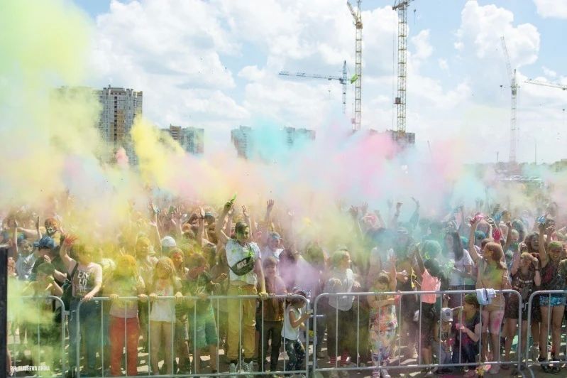 В парке семейного отдыха «Ромашково» пройдёт фестиваль красок