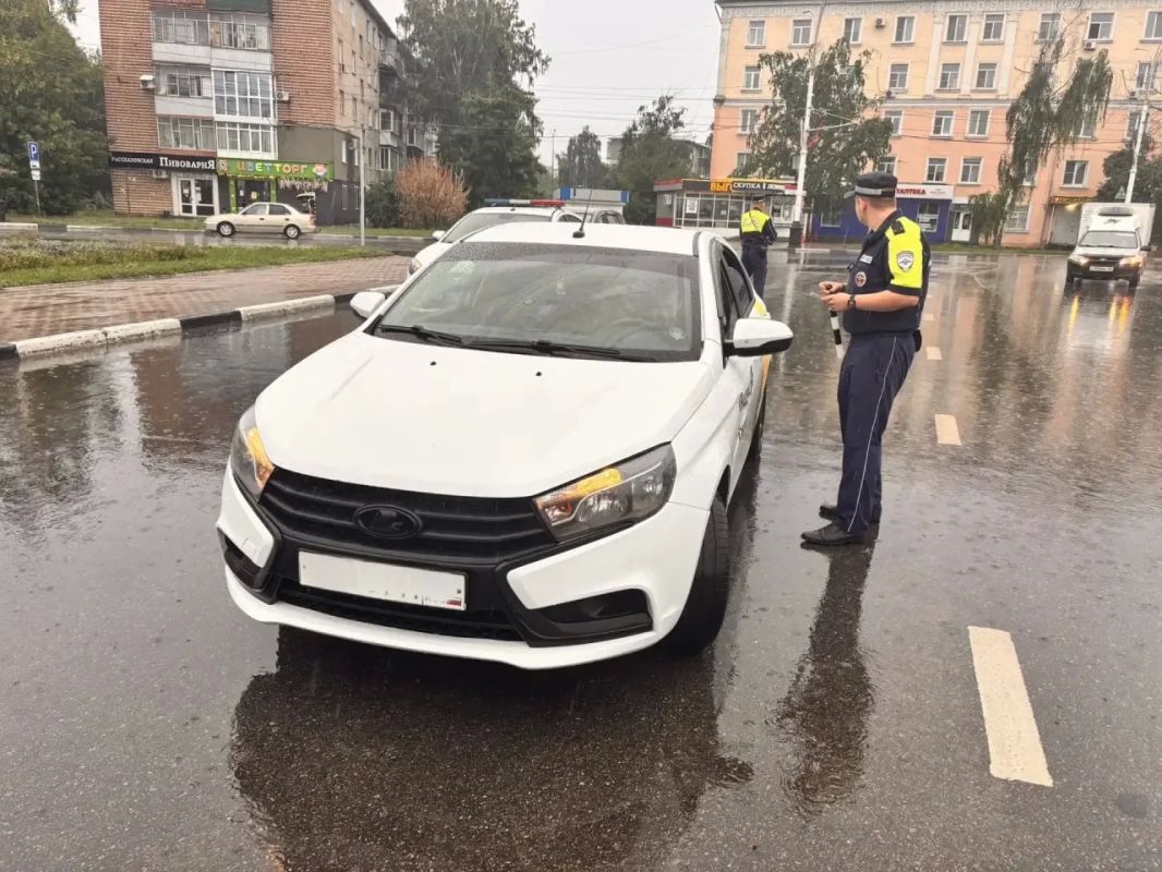 Министерство автомобильных дорог и транспорта Тамбовской области продолжает работу по контролю за соблюдением обязательных требований в сфере пассажирских перевозок Министерство автомобильных дорог и транспорта Тамбовской области продолжает работу по контролю за соблюдением обязательных требований в сфере пассажирских перевозок