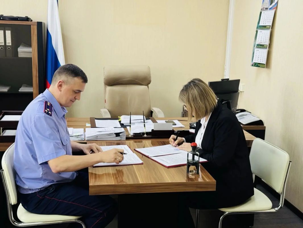 Руководитель регионального следственного управления и Уполномоченный по правам ребенка в Тамбовской области заключили соглашение о взаимодействии