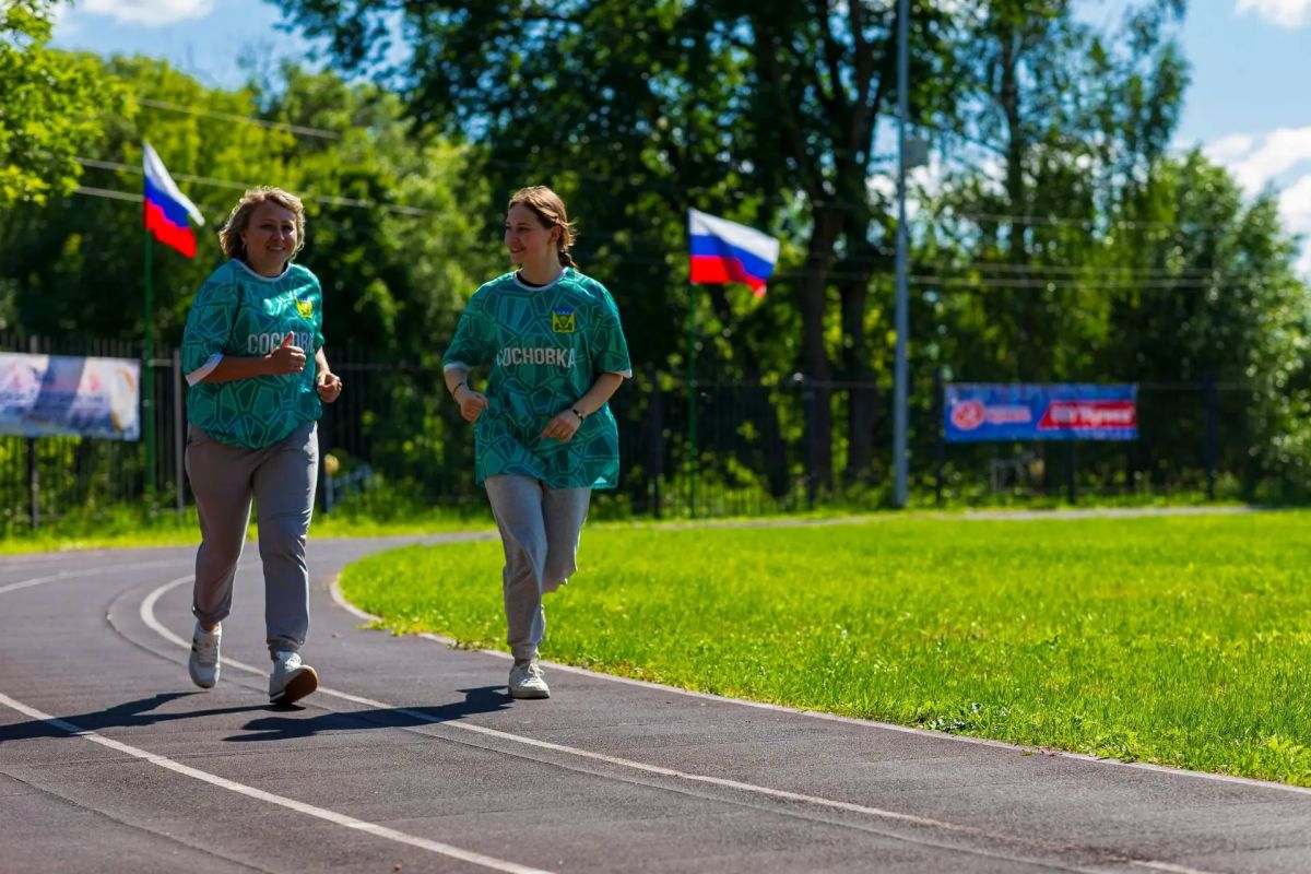 Спорт, дружба, жвачка. Друг – это тот, кто пойдет с тобой на тренировку в 7 утра, кто не даст сойти с дистанции за 100 метров до финиша, кто будет верить в твои победы, когда уже ты сам сдался, кто рядом со словами... Спорт, дружба, жвачка. Друг – это тот, кто пойдет с тобой на тренировку в 7 утра, кто не даст сойти с дистанции за 100 метров до финиша, кто будет верить в твои победы, когда уже ты сам сдался, кто рядом со словами...