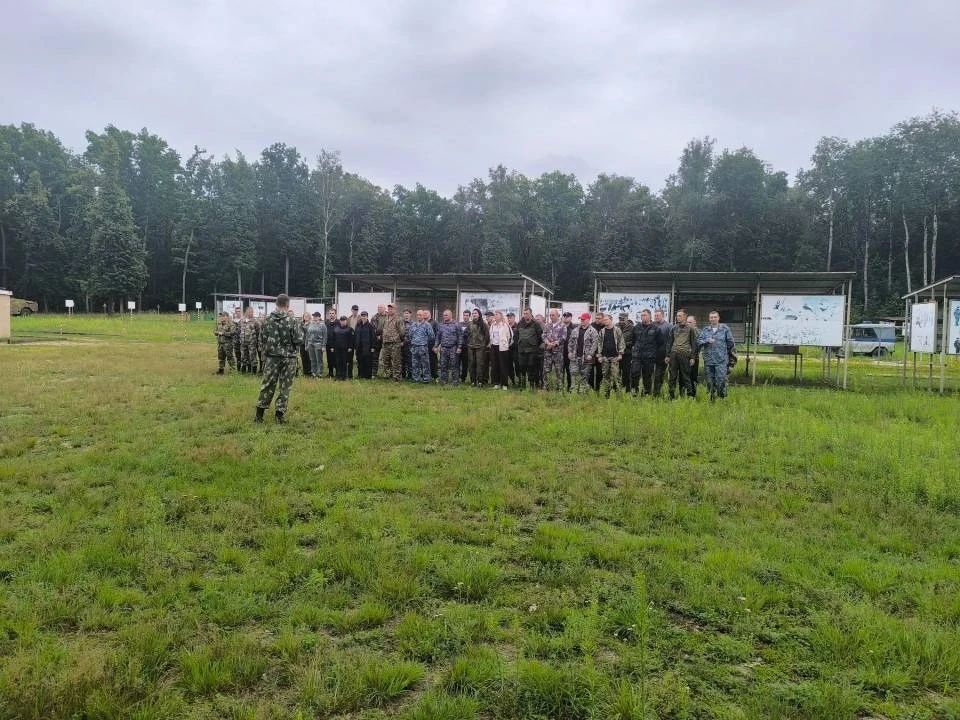 В ОМВД России «Тамбовский» проведены выездные учебные стрельбы В ОМВД России «Тамбовский» проведены выездные учебные стрельбы