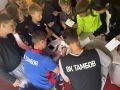 Волейболисты Денис Юрьев и Антон Кучумов посетили лагерь "Искорка" в Сосновском округе