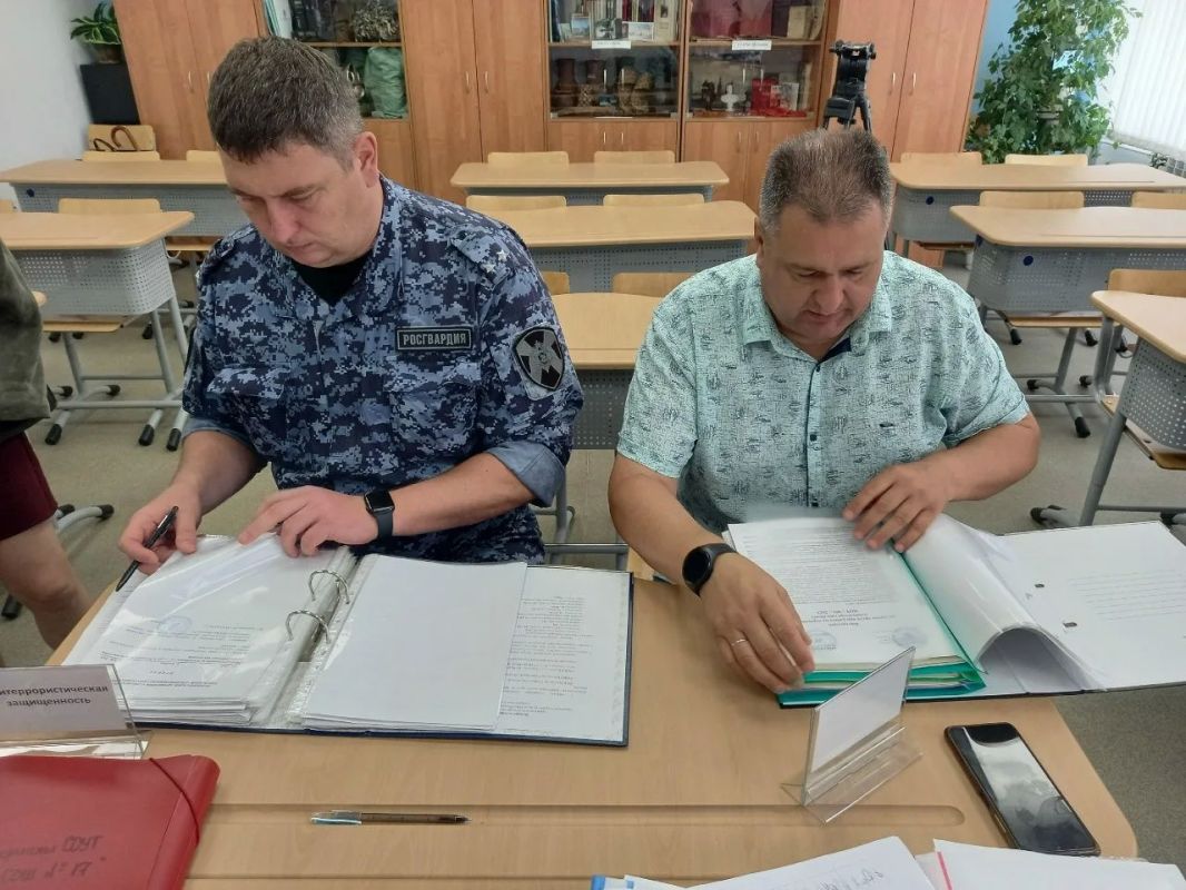 В Тамбове стартовала приёмка готовности школ к новому учебному году В Тамбове стартовала приёмка готовности школ к новому учебному году