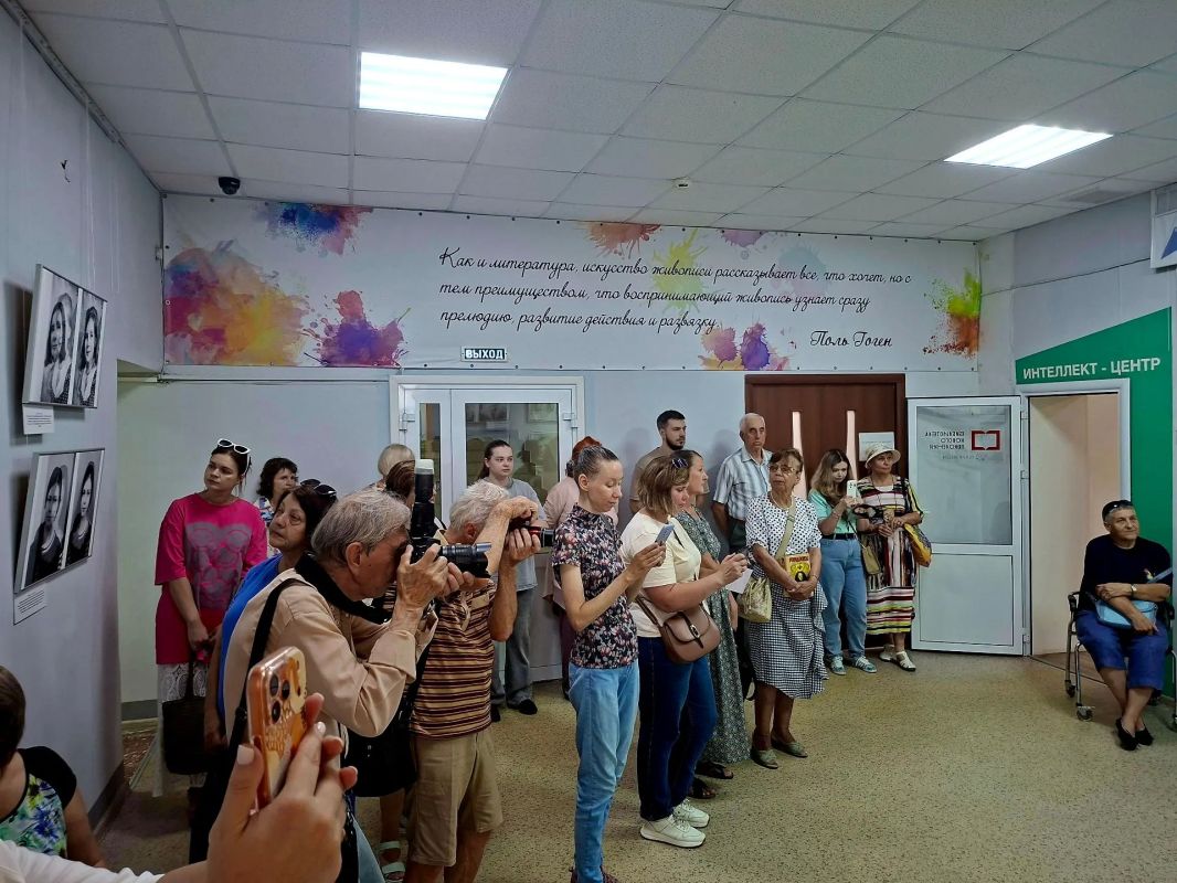 Выставка «Взрослые Дети» Анны Порошиной открылась в Тамбове Выставка «Взрослые Дети» Анны Порошиной открылась в Тамбове