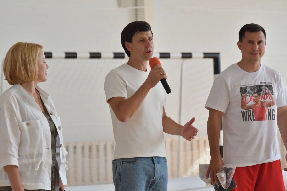 Олимпийский чемпион Роман Власов дал мастер-классы в Тамбове и Рассказове В День физкультурника, 8 августа, ряд спортивных мероприятий в Тамбовской области провёл двукратный олимпийский чемпион по греко-римской борьбе... Олимпийский чемпион Роман Власов дал мастер-классы в Тамбове и Рассказове В День физкультурника, 8 августа, ряд спортивных мероприятий в Тамбовской области провёл двукратный олимпийский чемпион по греко-римской борьбе...