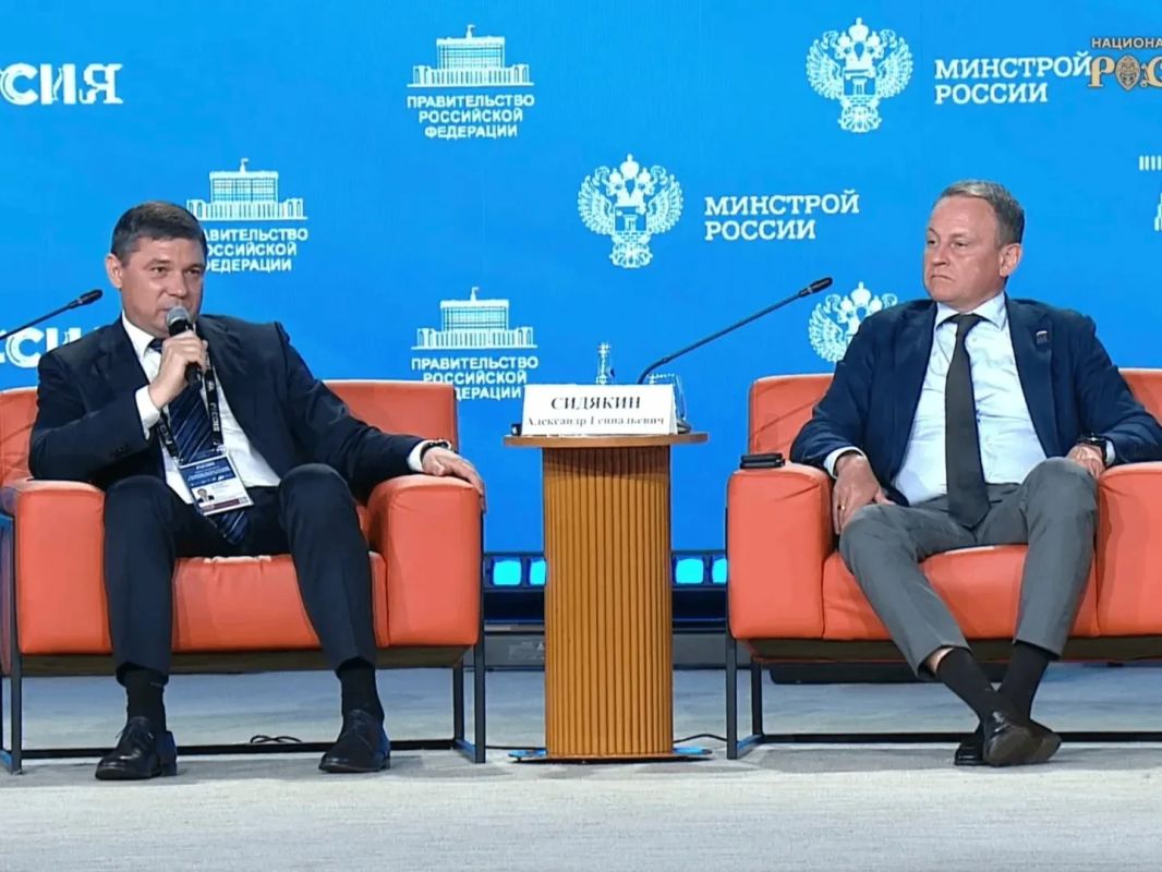 Глава Тамбовской области Евгений Первышов выступил на пленарной сессии «Малые города России: сохраняя уникальность, укрепляем единство» с участием Председателя Правительства Российской Федерации Михаила Мишустина, которая... Глава Тамбовской области Евгений Первышов выступил на пленарной сессии «Малые города России: сохраняя уникальность, укрепляем единство» с участием Председателя Правительства Российской Федерации Михаила Мишустина, которая...