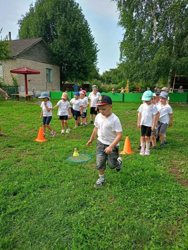Много смеха и улыбок царило на Дне физкультурника в муниципалитетах Много смеха и улыбок царило на Дне физкультурника в муниципалитетах
