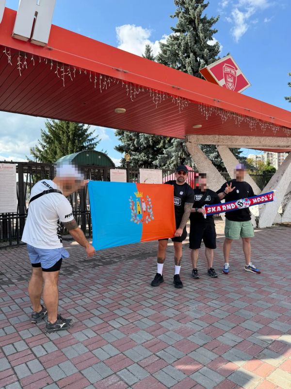 Музыкант Василий Вакуленко (Баста) приехал в Тамбов на футбольный на матч ФК "Спартак" Тамбов - СКА Ростов