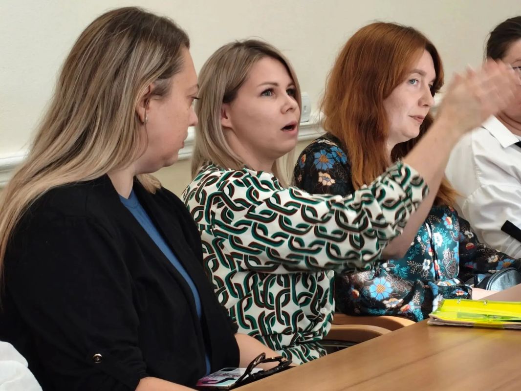 Максим Косенков: Вчера в администрации города провели круглый стол по созданию центра социальной реабилитации детей-инвалидов Максим Косенков: Вчера в администрации города провели круглый стол по созданию центра социальной реабилитации детей-инвалидов