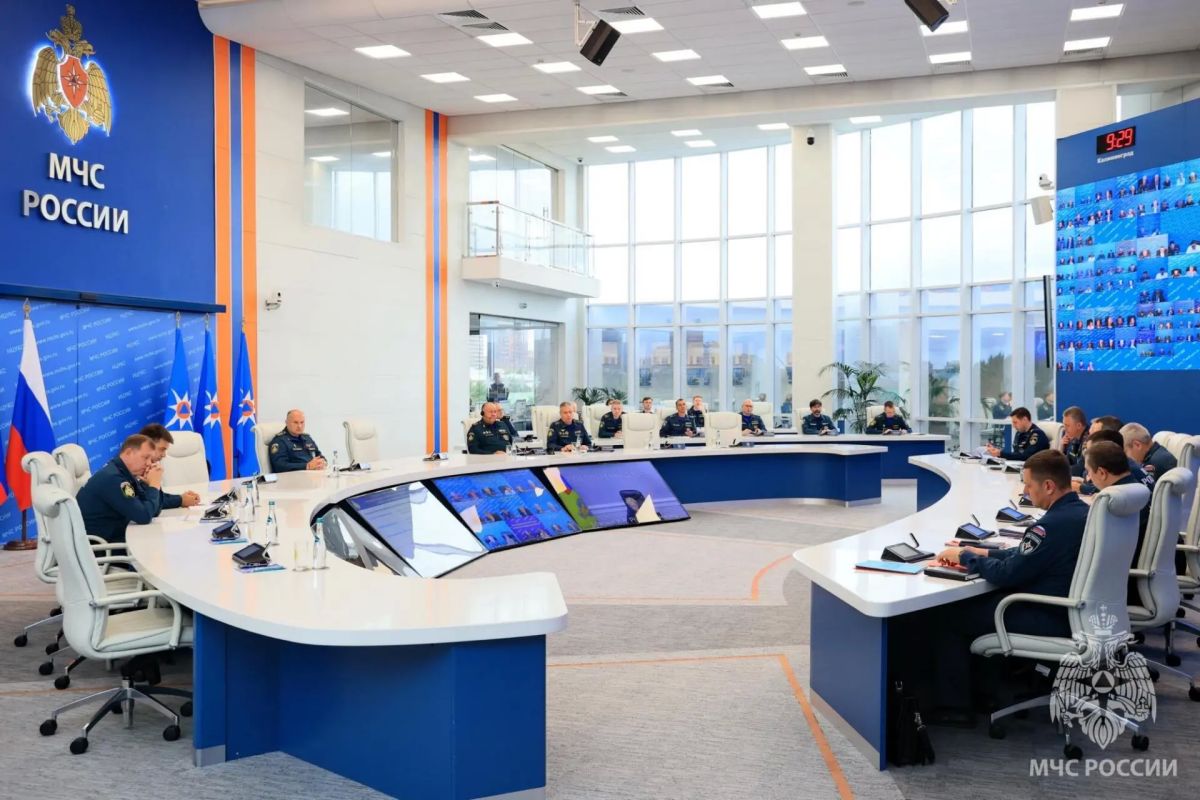 Вопросы подготовки школ Тамбовской области и страны к учебному году обсудили на заседании правительственной комиссии по предупреждению и ликвидации чрезвычайных ситуаций и обеспечению пожарной безопасности Вопросы подготовки школ Тамбовской области и страны к учебному году обсудили на заседании правительственной комиссии по предупреждению и ликвидации чрезвычайных ситуаций и обеспечению пожарной безопасности