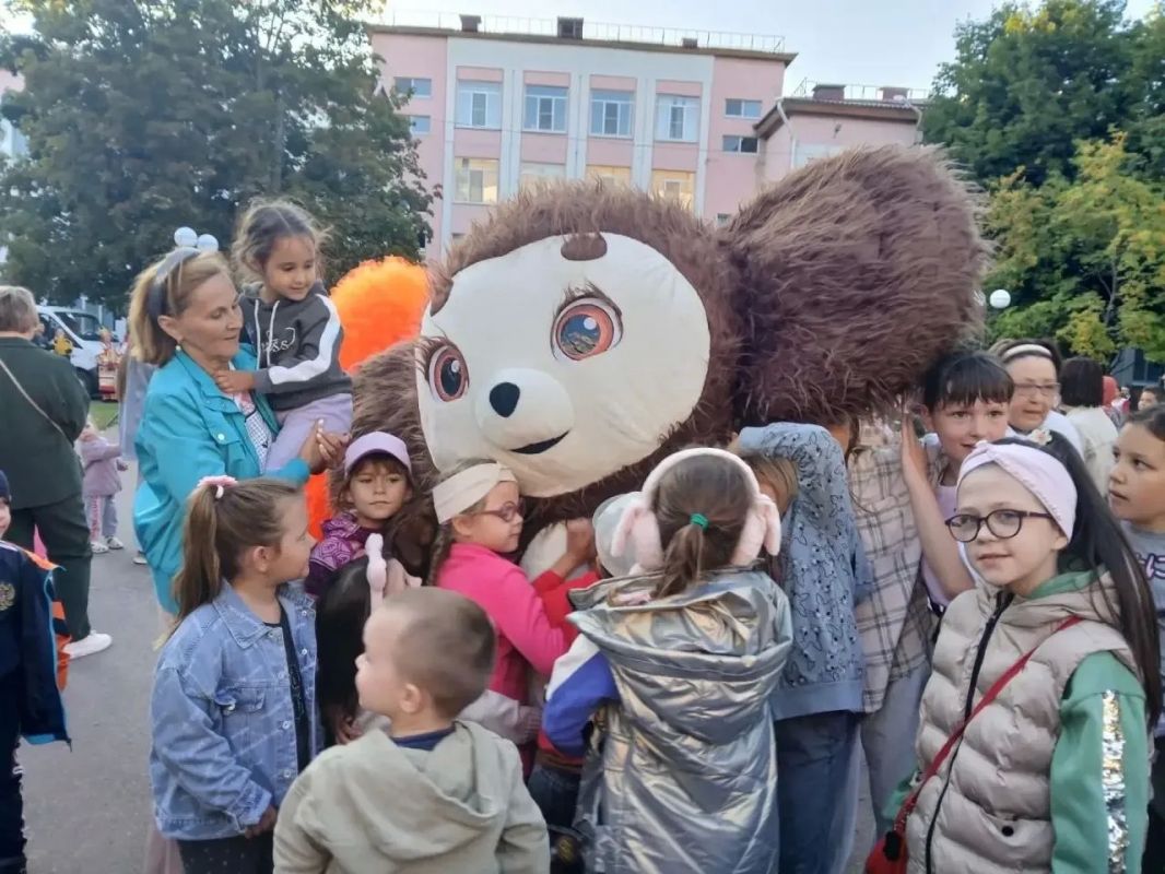 Несколько тысяч тамбовчан приняли участие в праздновании Великих Спасов Несколько тысяч тамбовчан приняли участие в праздновании Великих Спасов