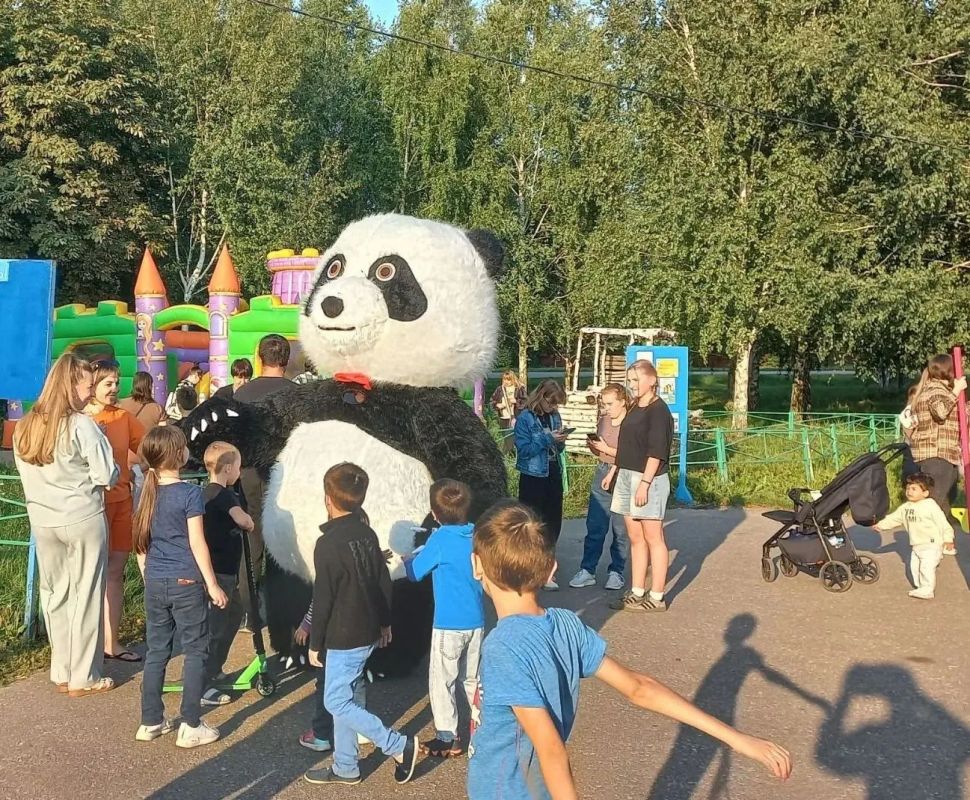 Несколько тысяч тамбовчан приняли участие в праздновании Великих Спасов Несколько тысяч тамбовчан приняли участие в праздновании Великих Спасов