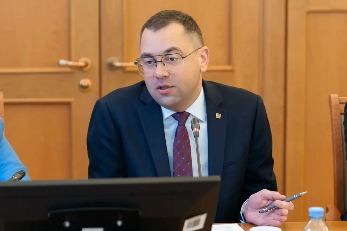 Вопросам молодежной политики, в частности, поддержки студенческих семей на федеральном и региональном уровнях уделяется особое внимание, реализуются различные механизмы поддержки, проводится большая просветительская работа... Вопросам молодежной политики, в частности, поддержки студенческих семей на федеральном и региональном уровнях уделяется особое внимание, реализуются различные механизмы поддержки, проводится большая просветительская работа...