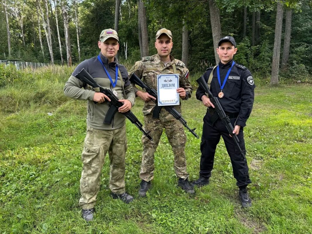 Лично-командные соревнования по стрельбе из автомата Калашникова, посвященные 100-летию образования тамбовского Общества "Динамо" Лично-командные соревнования по стрельбе из автомата Калашникова, посвященные 100-летию образования тамбовского Общества "Динамо"