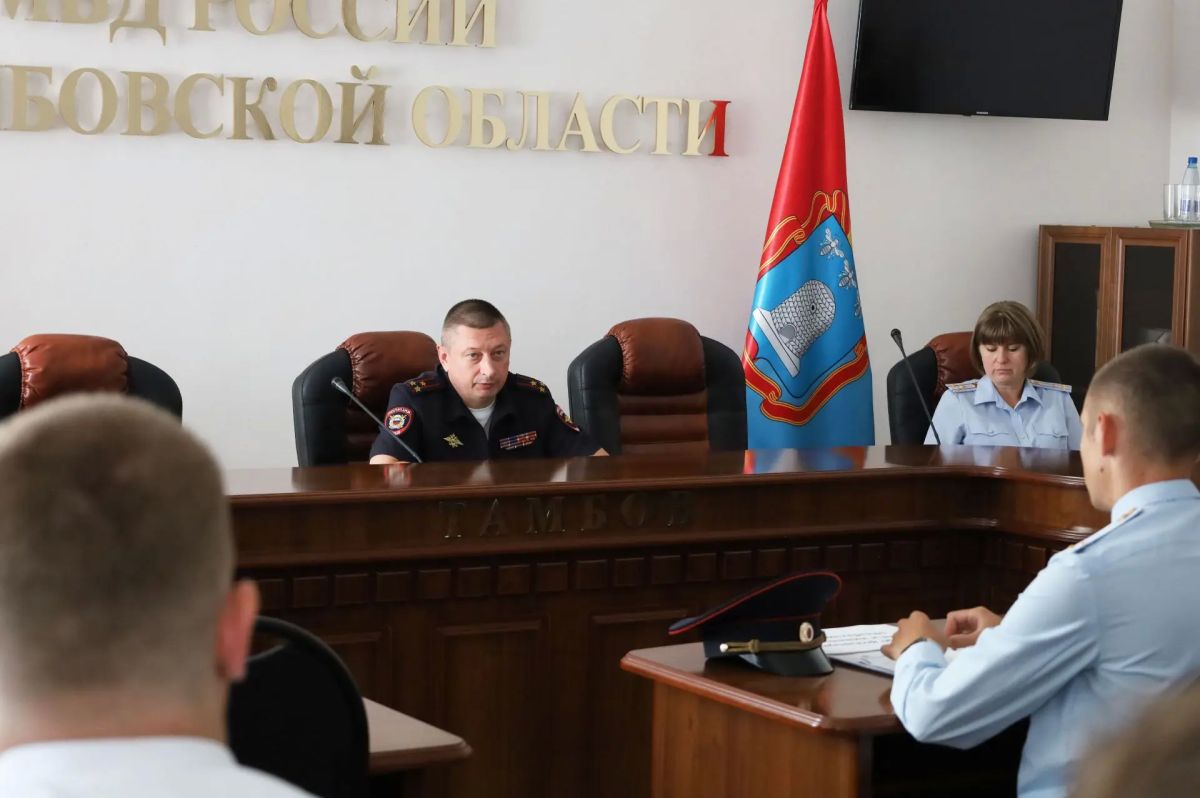 Заместитель начальника УМВД встретился с выпускниками образовательных учреждений МВД России Заместитель начальника УМВД встретился с выпускниками образовательных учреждений МВД России