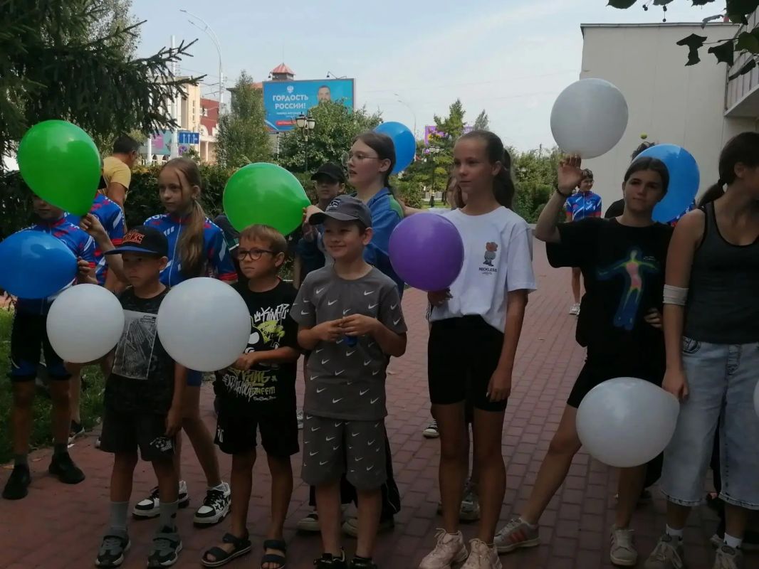 В Тамбове продолжаются спортивно-развлекательные программы «Лето во дворе» для детей, проводящих каникулы в городе В Тамбове продолжаются спортивно-развлекательные программы «Лето во дворе» для детей, проводящих каникулы в городе