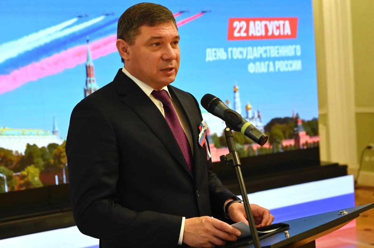 Евгений Первышов: В преддверии Дня Государственного флага Российской Федерации вручили поощрения Президента России и правительства Тамбовской области Евгений Первышов: В преддверии Дня Государственного флага Российской Федерации вручили поощрения Президента России и правительства Тамбовской области