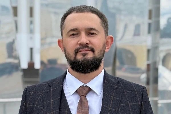 Сергей Дронов: уважение к государственным символам важно прививать с детства