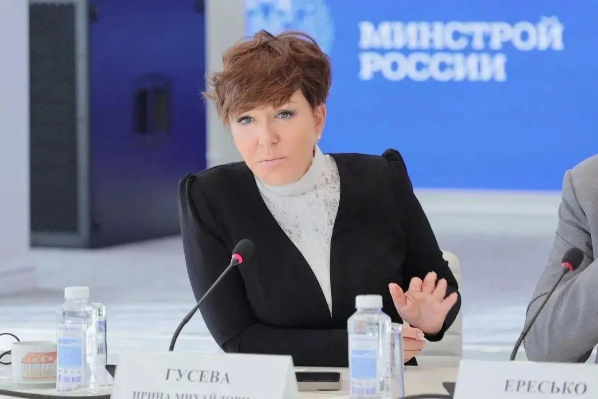 Подготовка к зиме без сбоев: Минстрой и ВАРМСУ помогают территориям Подготовка к зиме без сбоев: Минстрой и ВАРМСУ помогают территориям
