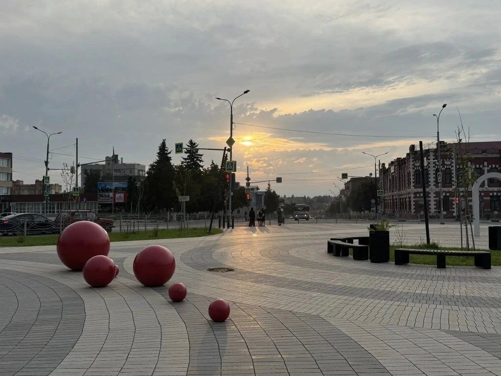 Объём инвестиций в основной капитал за счет всех источников финансирования в Рассказове превысит 2,75 млрд рублей, что почти на 100 млн рублей выше показателя прошлого года Объём инвестиций в основной капитал за счет всех источников финансирования в Рассказове превысит 2,75 млрд рублей, что почти на 100 млн рублей выше показателя прошлого года