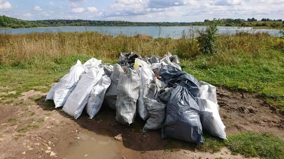 В Тамбовской области более 100 километров берегов водоемов очистили от мусора