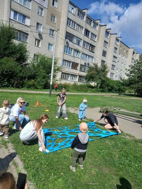 «Лето во дворе»: в Тамбове продолжаются спортивно-развлекательные площадки для детей «Лето во дворе»: в Тамбове продолжаются спортивно-развлекательные площадки для детей