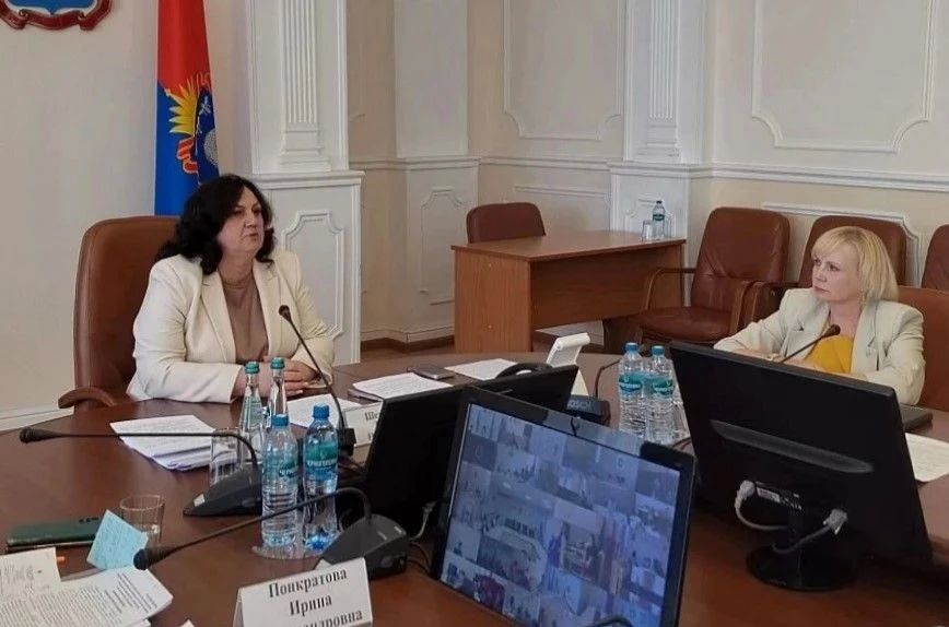 Подготовку к сезону гриппа и ОРВИ обсудили на заседании оперативного штаба по реализации мер профилактики и контроля за распространением инфекционных заболеваний, которое провела заместитель главы Тамбовской области Галина... Подготовку к сезону гриппа и ОРВИ обсудили на заседании оперативного штаба по реализации мер профилактики и контроля за распространением инфекционных заболеваний, которое провела заместитель главы Тамбовской области Галина...