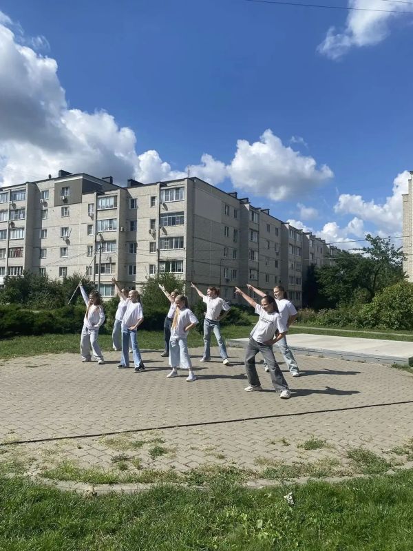 «Лето во дворе»: в Тамбове продолжаются спортивно-развлекательные площадки для детей «Лето во дворе»: в Тамбове продолжаются спортивно-развлекательные площадки для детей