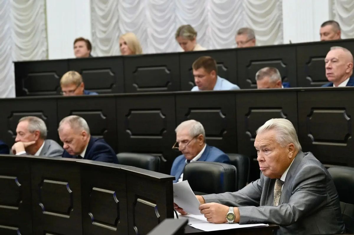 Изменения в региональный бюджет 2026 года и на плановый период 2027 и 2028 годов рассмотрели на внеочередном заседании депутаты Тамбовской областной Думы Изменения в региональный бюджет 2026 года и на плановый период 2027 и 2028 годов рассмотрели на внеочередном заседании депутаты Тамбовской областной Думы