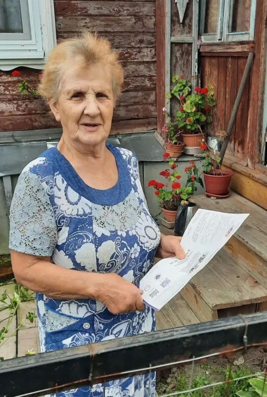 В последний день лета участники проекта «ИнформУИК» продолжают свою работу В последний день лета участники проекта «ИнформУИК» продолжают свою работу