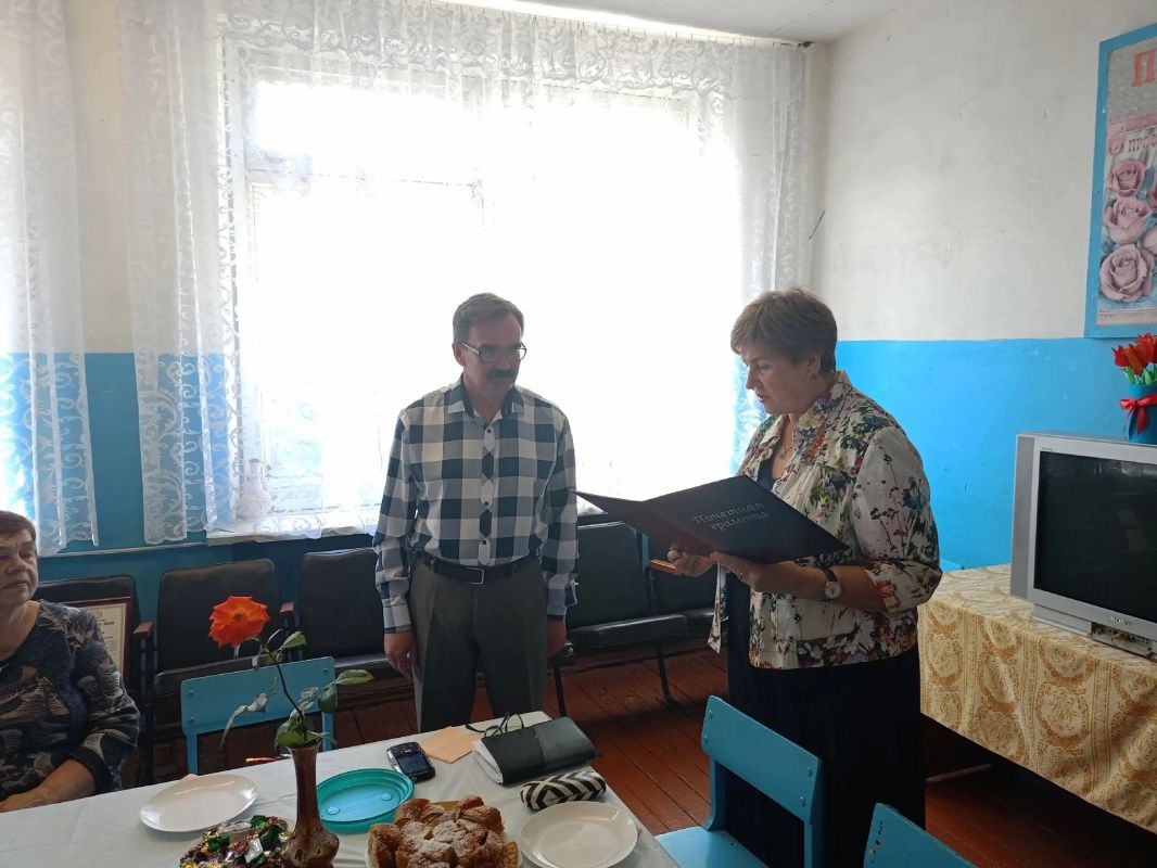Депутат Тамбовской областной Думы Галина Серова посетила села Тамбовского округа Депутат Тамбовской областной Думы Галина Серова посетила села Тамбовского округа