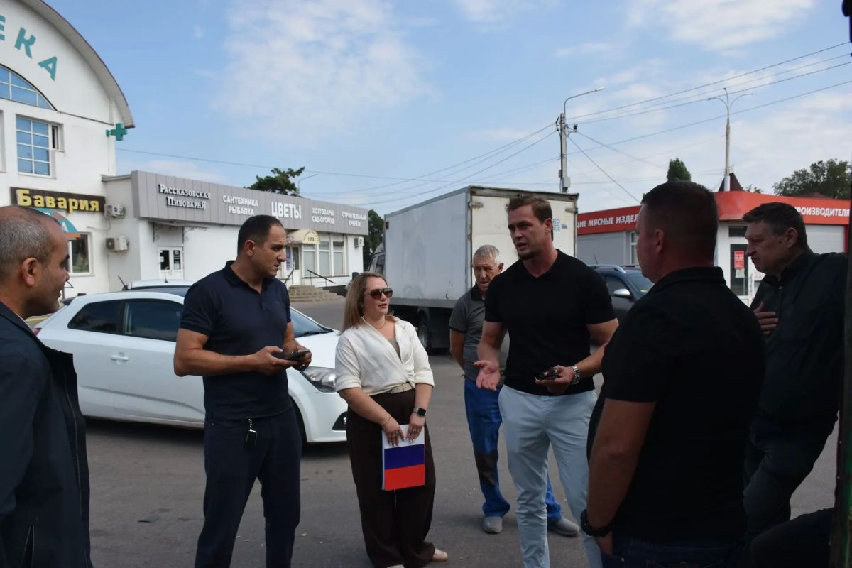 В Тамбове продолжается демонтаж незаконно размещённых торговых объектов В Тамбове продолжается демонтаж незаконно размещённых торговых объектов